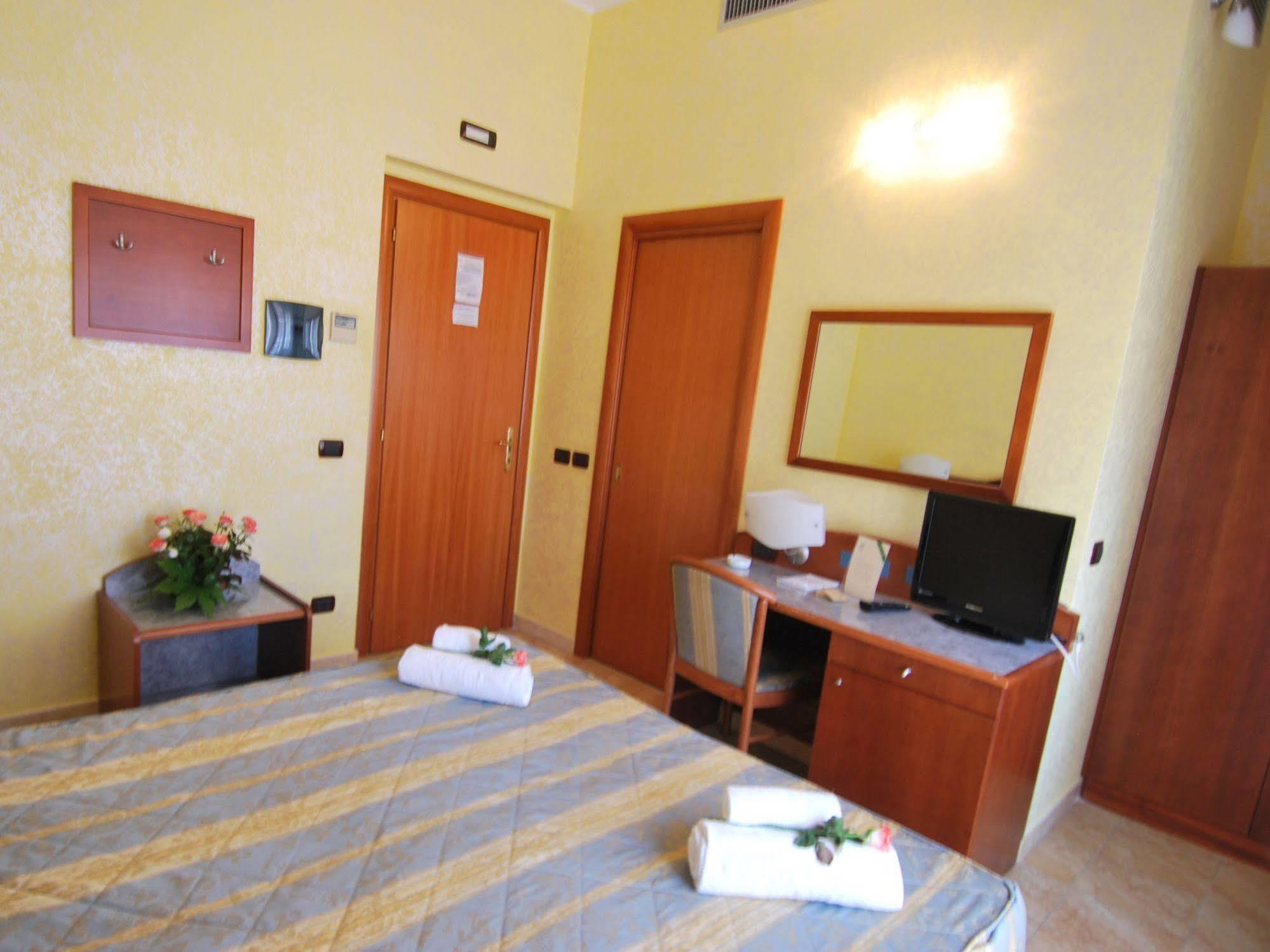 Hotel San Giuseppe - Cityhotel 卡坦扎罗 外观 照片